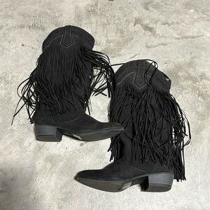 Qupid Boutique Black suede Fringe cowgirl boots Size 6 / box 20-7